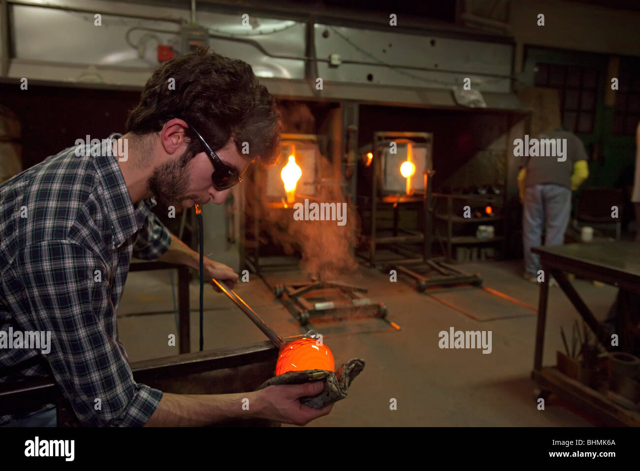 Soffiatura del vetro Foto Stock