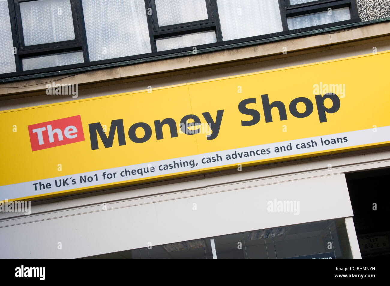 Un ramo del denaro Shop in King's Lynn High Street, Norfolk Foto Stock