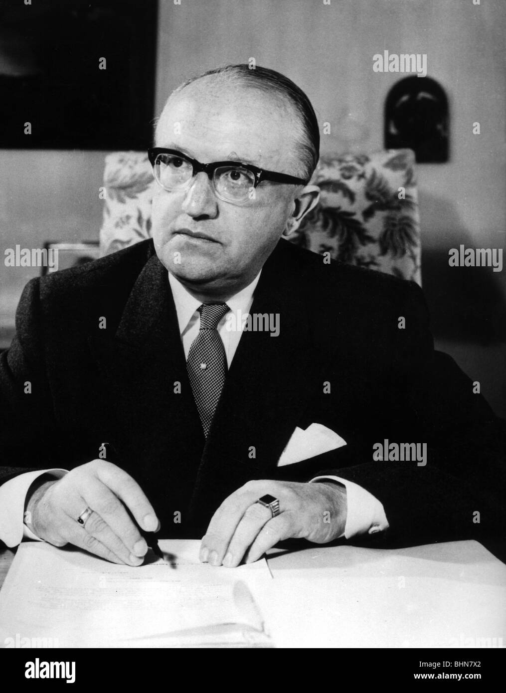 Hallstein, Walter, 17.11.1901 - 29.3.1982, giurista e politico tedesco (CDU), presidente della Commissione europea 1958 - 1967, a metà della durata, circa 1965, Foto Stock