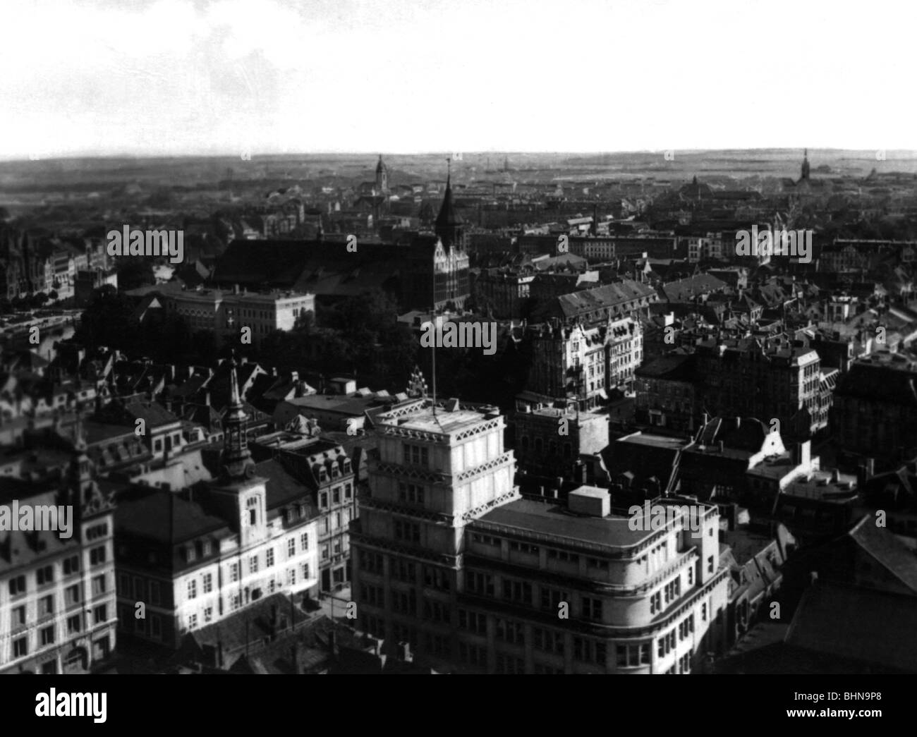 Geografia / viaggio, Russia, Kaliningrad (ex Koenigsberg/Prussia), vista della città dalla torre del castello verso l'isola della cattedrale, cartolina, 1920s, Foto Stock