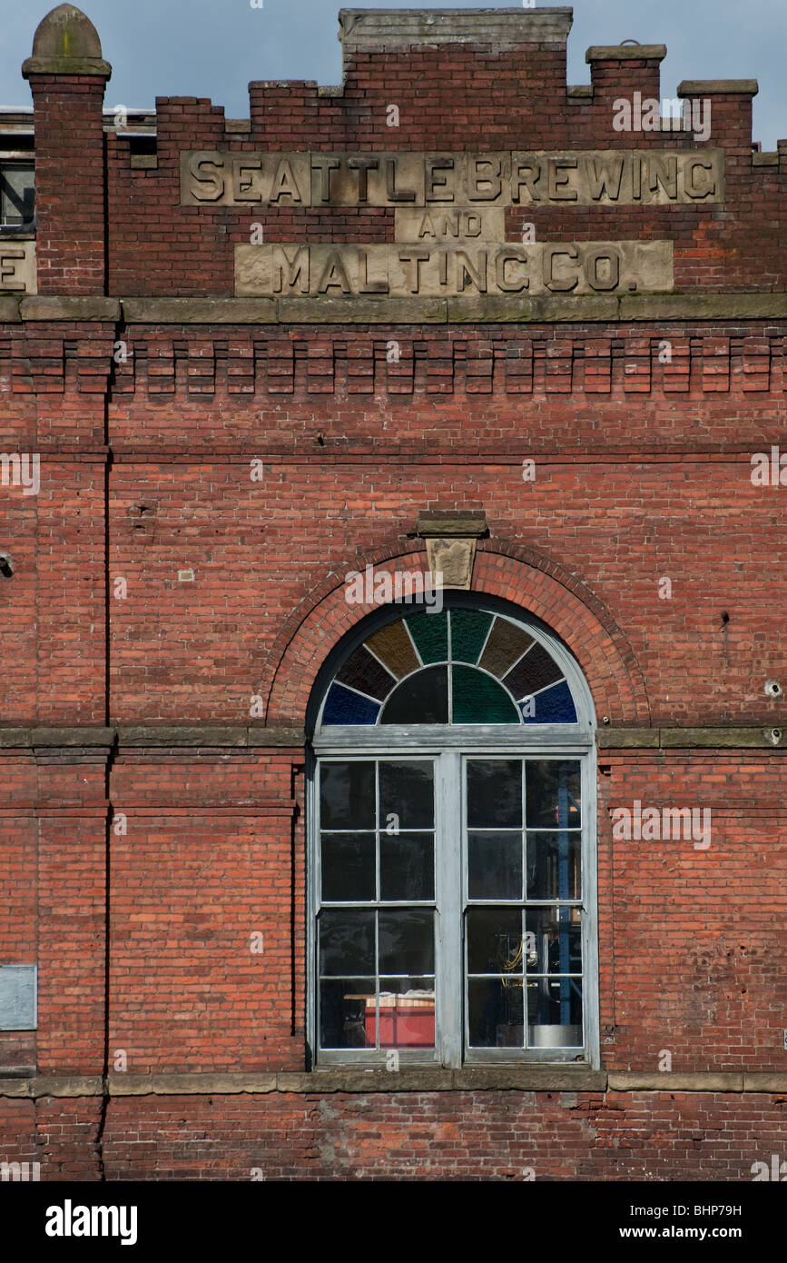 Ex casa dell'originale Ranier Brewing Company a Seattle, Washington, essendo ormai demolita nel quartiere di Georgetown. Foto Stock