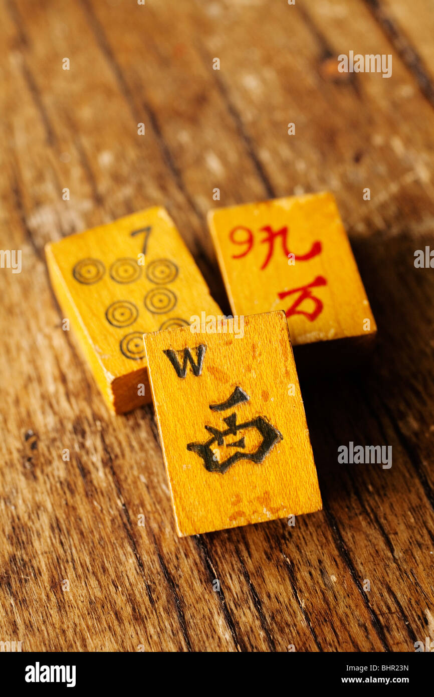 Vintage in legno piastrelle Mahjong Foto Stock