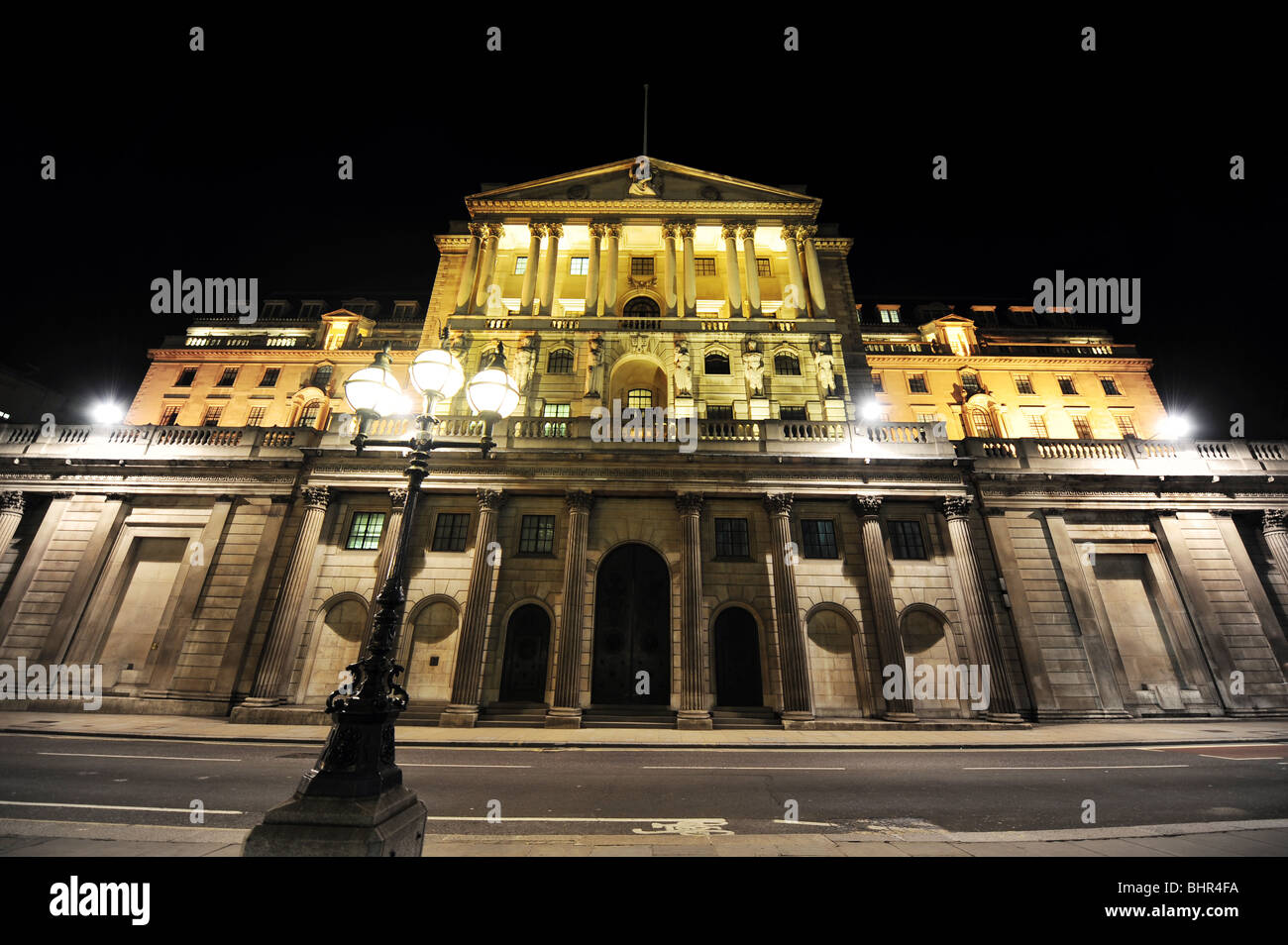 Banca d'Inghilterra di notte Foto Stock