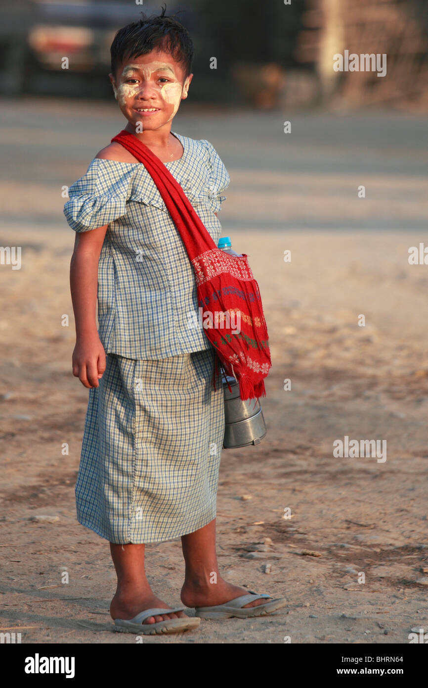 Myanmar Birmania, Mandalay bambino, bambina, ritratto, Foto Stock
