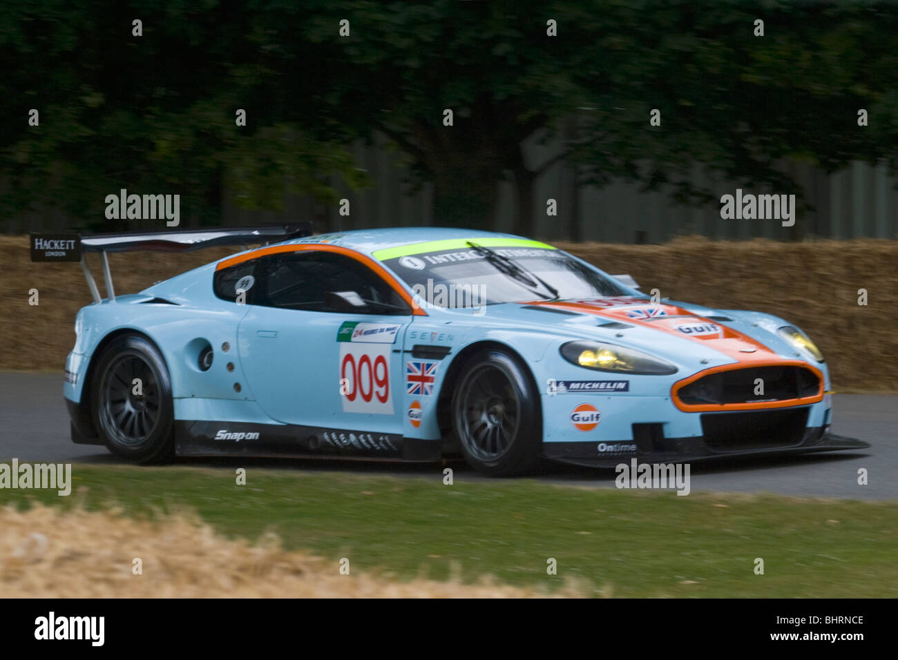 Le mans Aston Martin Racing vettura GT1 - DBR9 Golfo i colori del team Foto Stock
