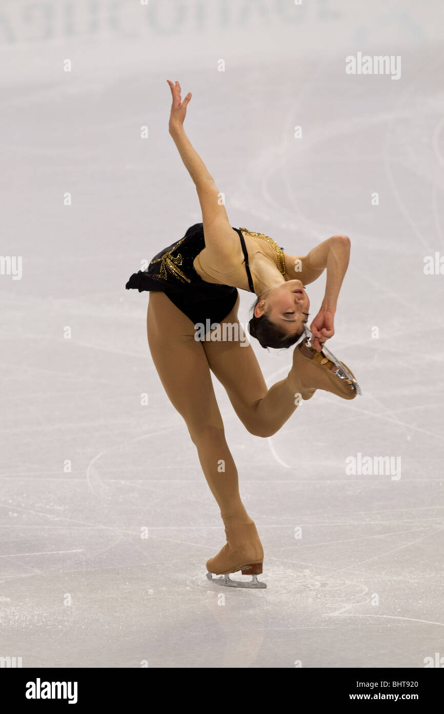 Mirai Nagasu (USA) competere nel pattinaggio di figura Ladies breve programma al 2010 Giochi Olimpici Invernali Foto Stock