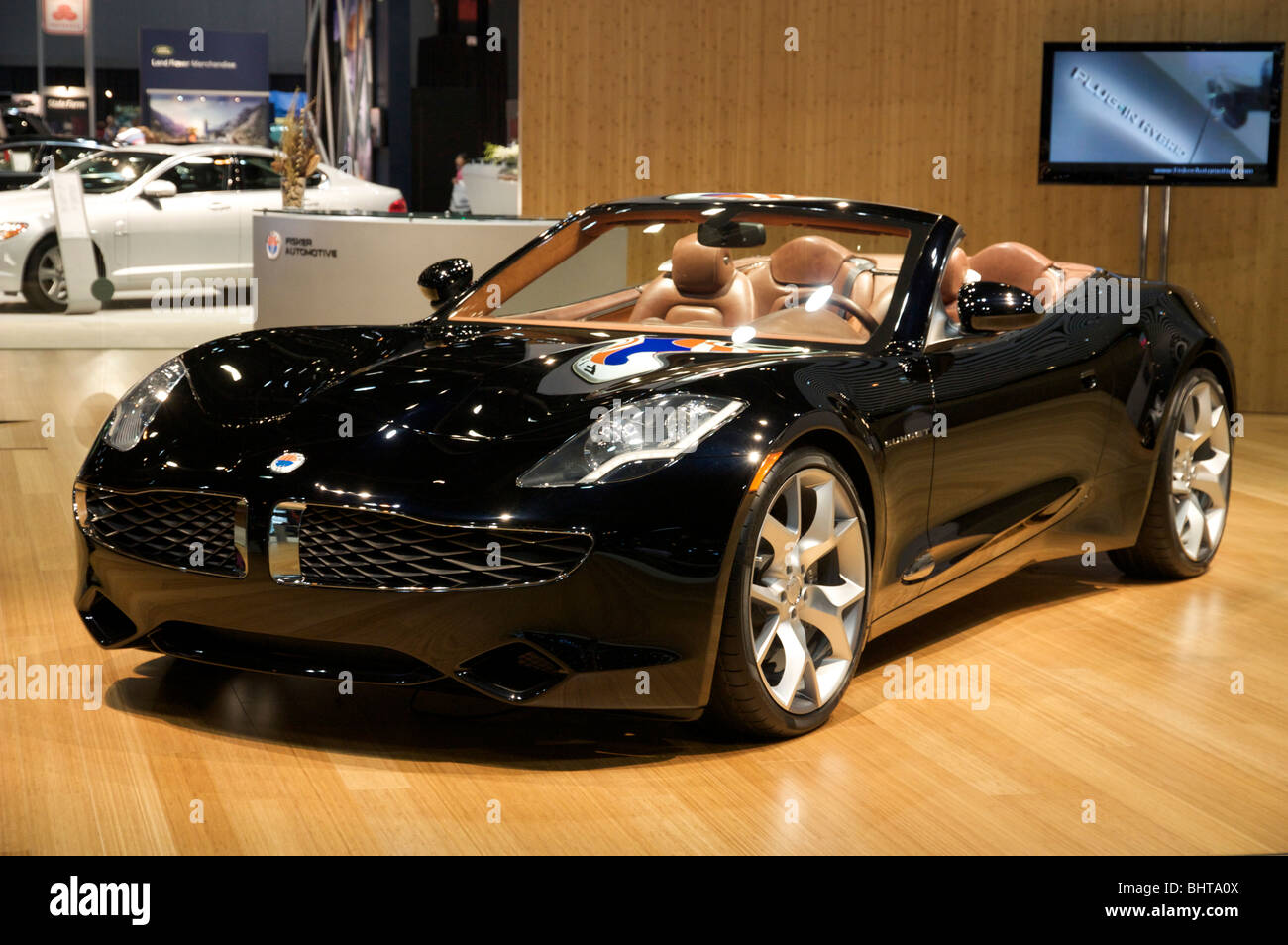 Fisker tramonto ibrido plug-in-benzina vettura sportiva elettrica. 2010 Chicago Auto Show. Foto Stock