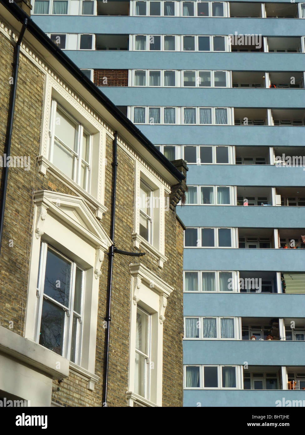 Regno Unito Inghilterra Londra contrasto di architettura Foto Stock