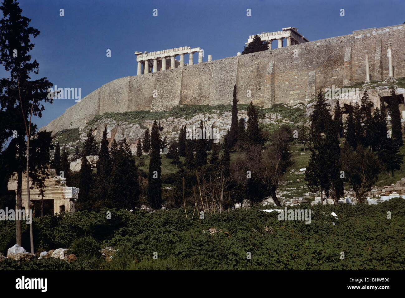Il Teatro di Dioniso sotto l'Acropoli di Atene, Grecia 680215 011 Foto Stock