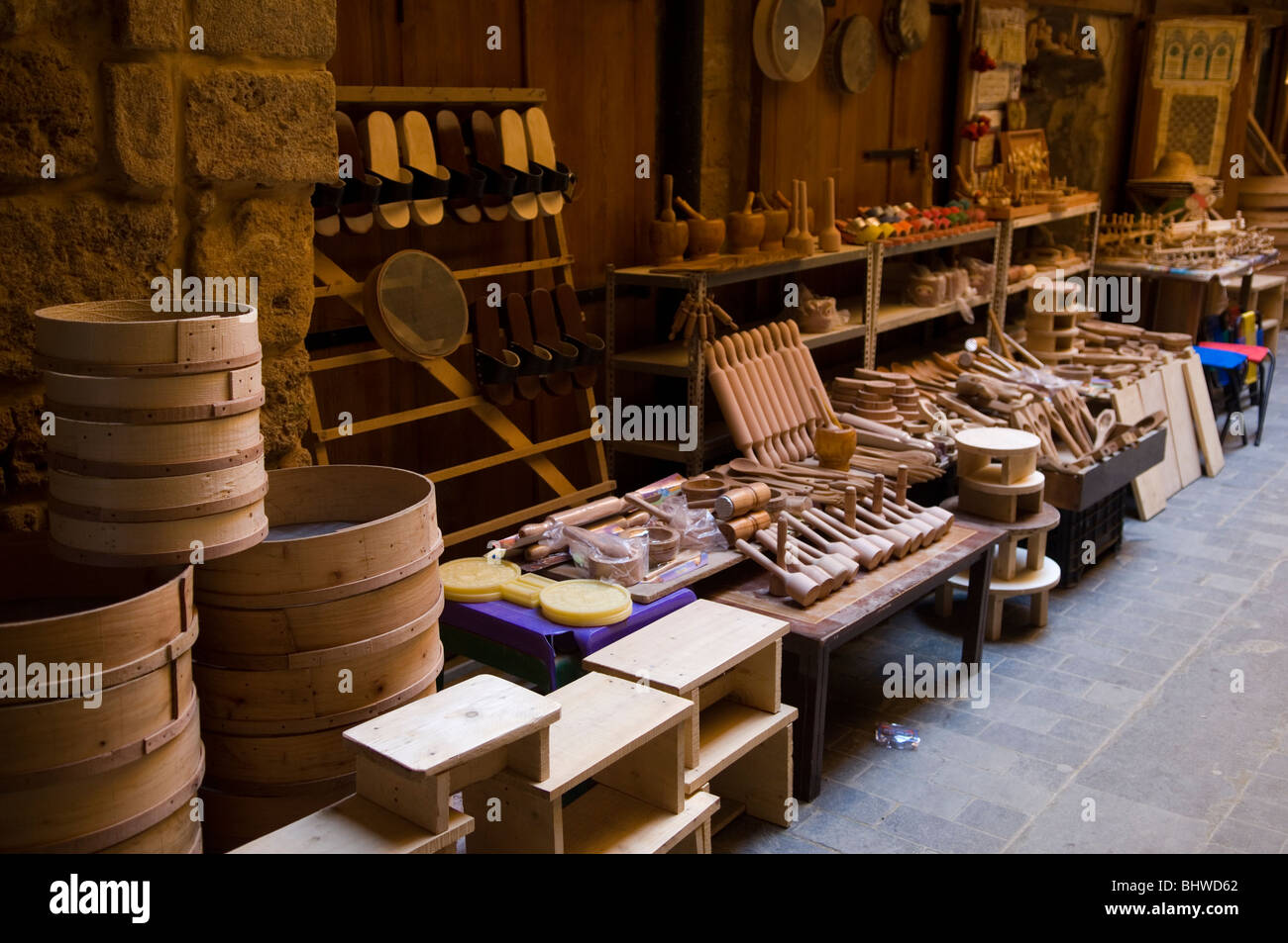 Khan el Franj caravansaries costruito da Fakhreddine II per mercanti e merci Foto Stock Khan el Franj caravansaries costruito da Fakhreddine II per mercanti e merci Foto Stock