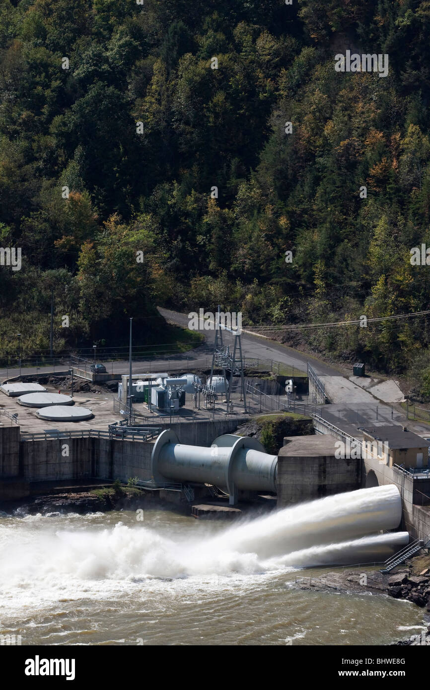 Acqua idroelettrica trattamento di piccole dighe dall'alto in Virginia Occidentale negli Stati Uniti energia naturale non rinnovabile nessuno nessuno nessuno ad alta risoluzione Foto Stock