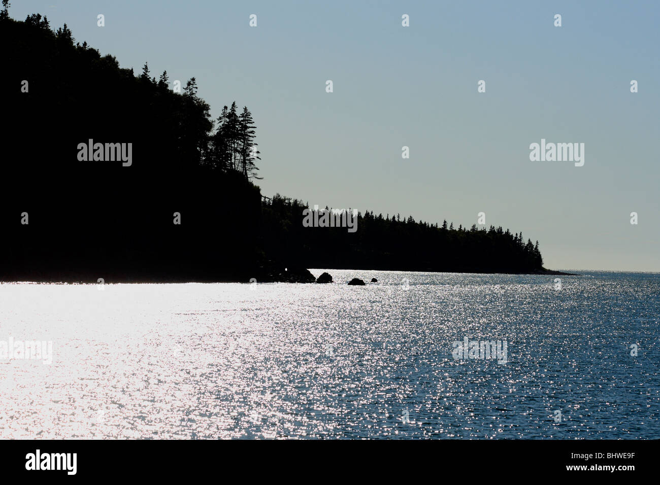 La Baia di Fundy e la Nova Scotia litorale vicino alla sala del porto Foto Stock