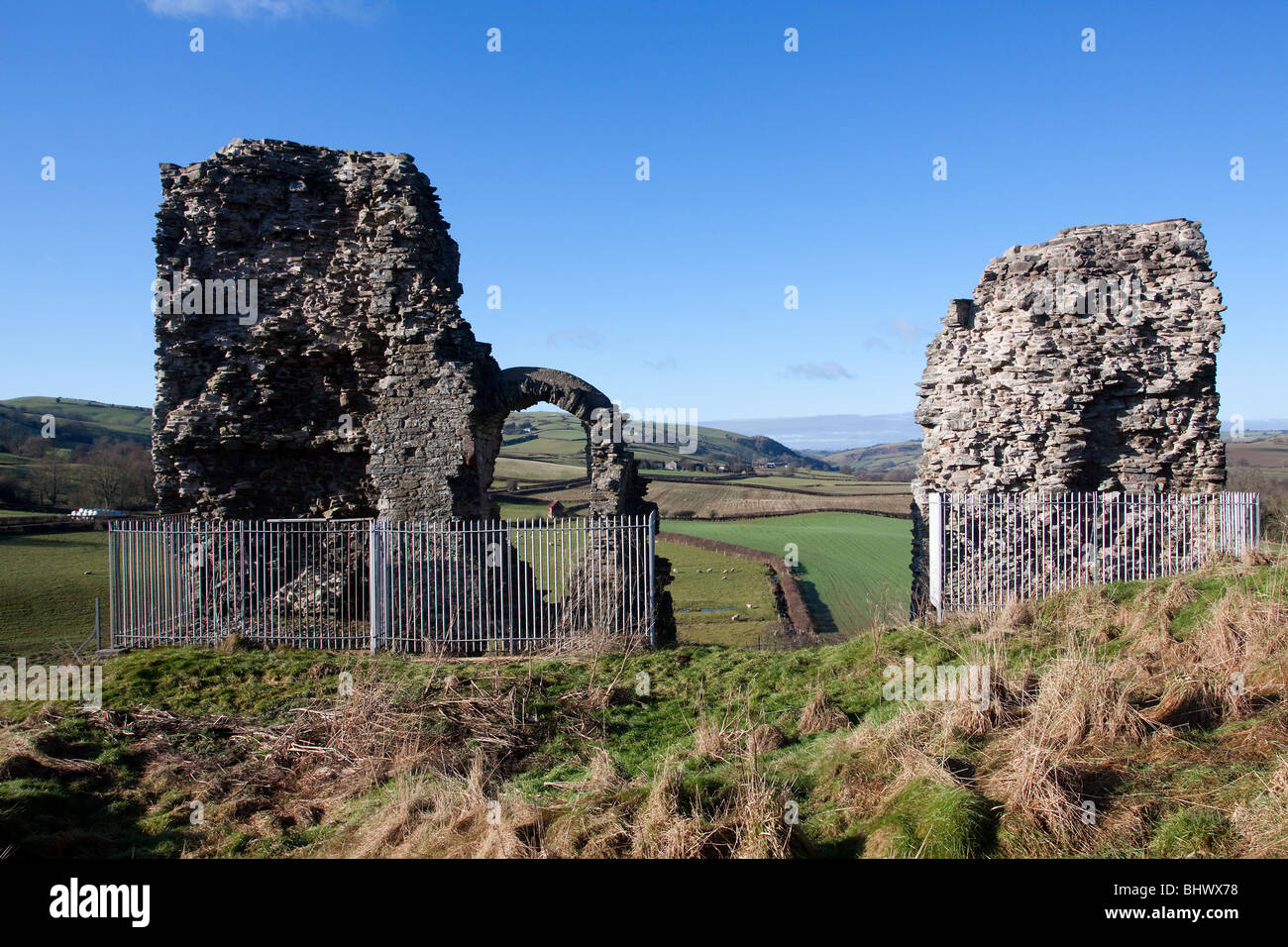 Le rovine del castello di Clun nello Shropshire Foto Stock