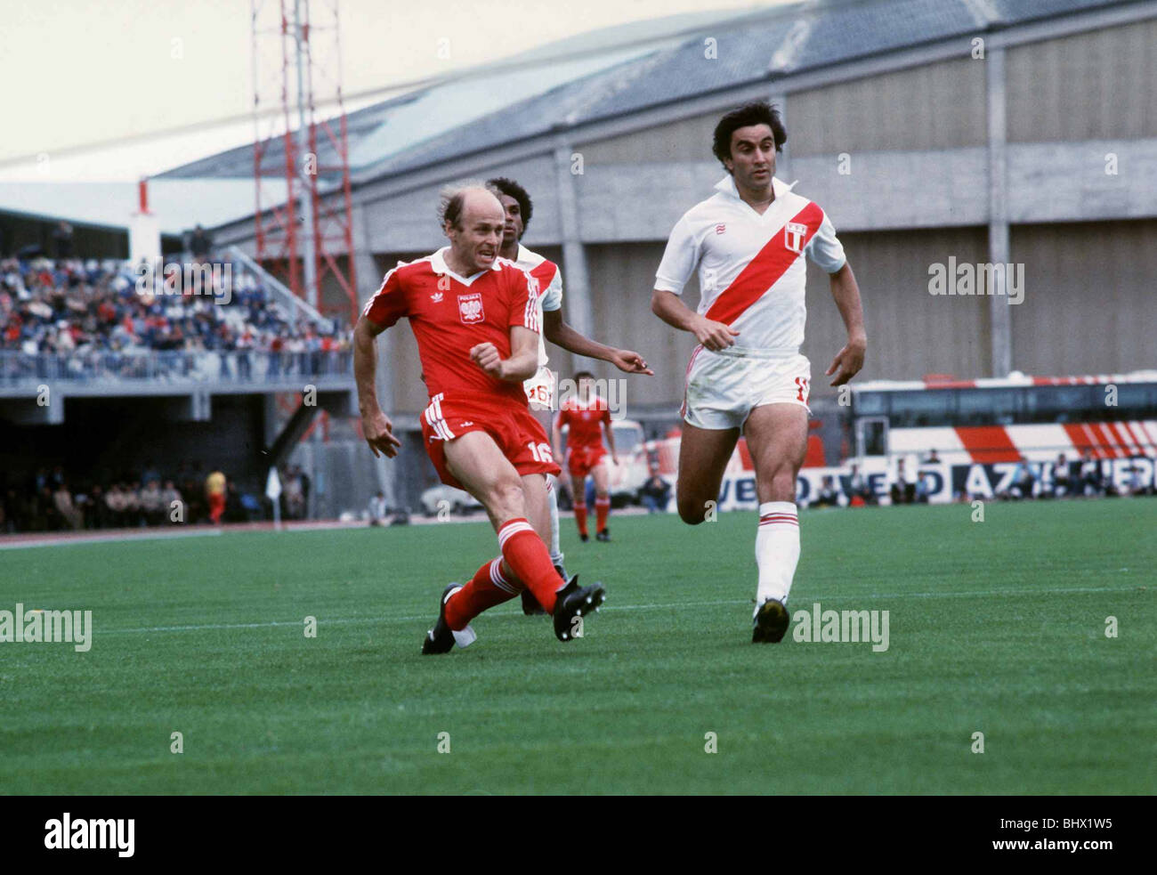 Perù 1 Polonia 5 World Cup 1982 gruppo 1 Grzegorz Lato germogli Foto Stock