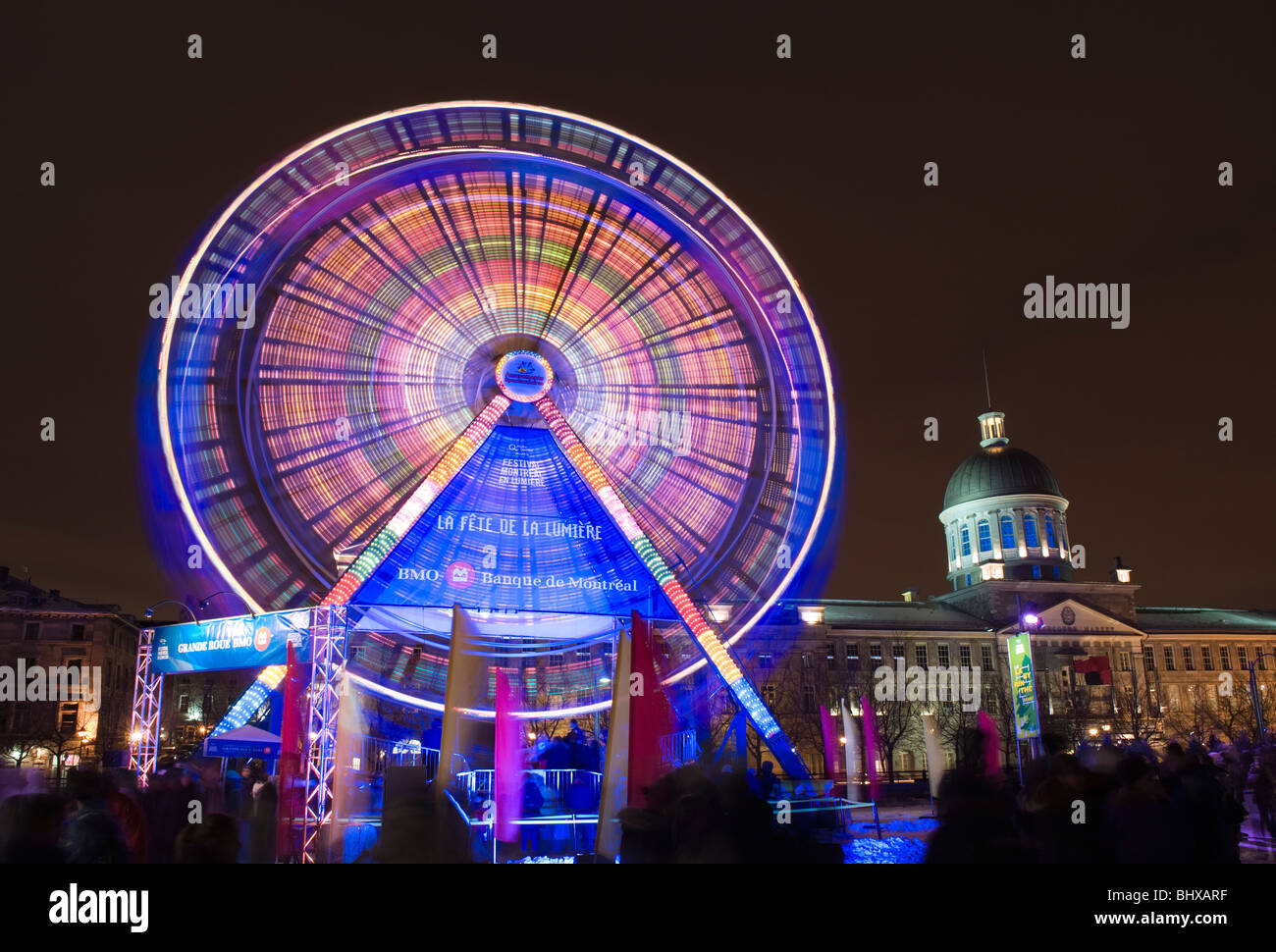BMO ruota panoramica Ferris con Mercato di Bonsecours in background. La vecchia Montreal, Quebec, Canada. Foto Stock