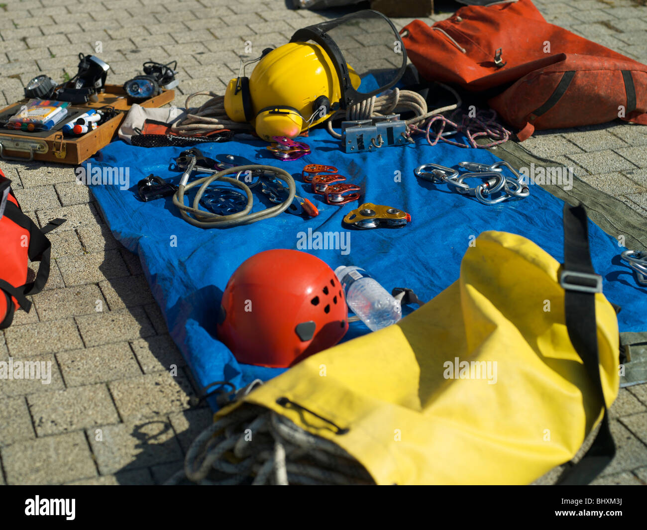 Il francese mountain rescue arrampicata attrezzature Foto Stock