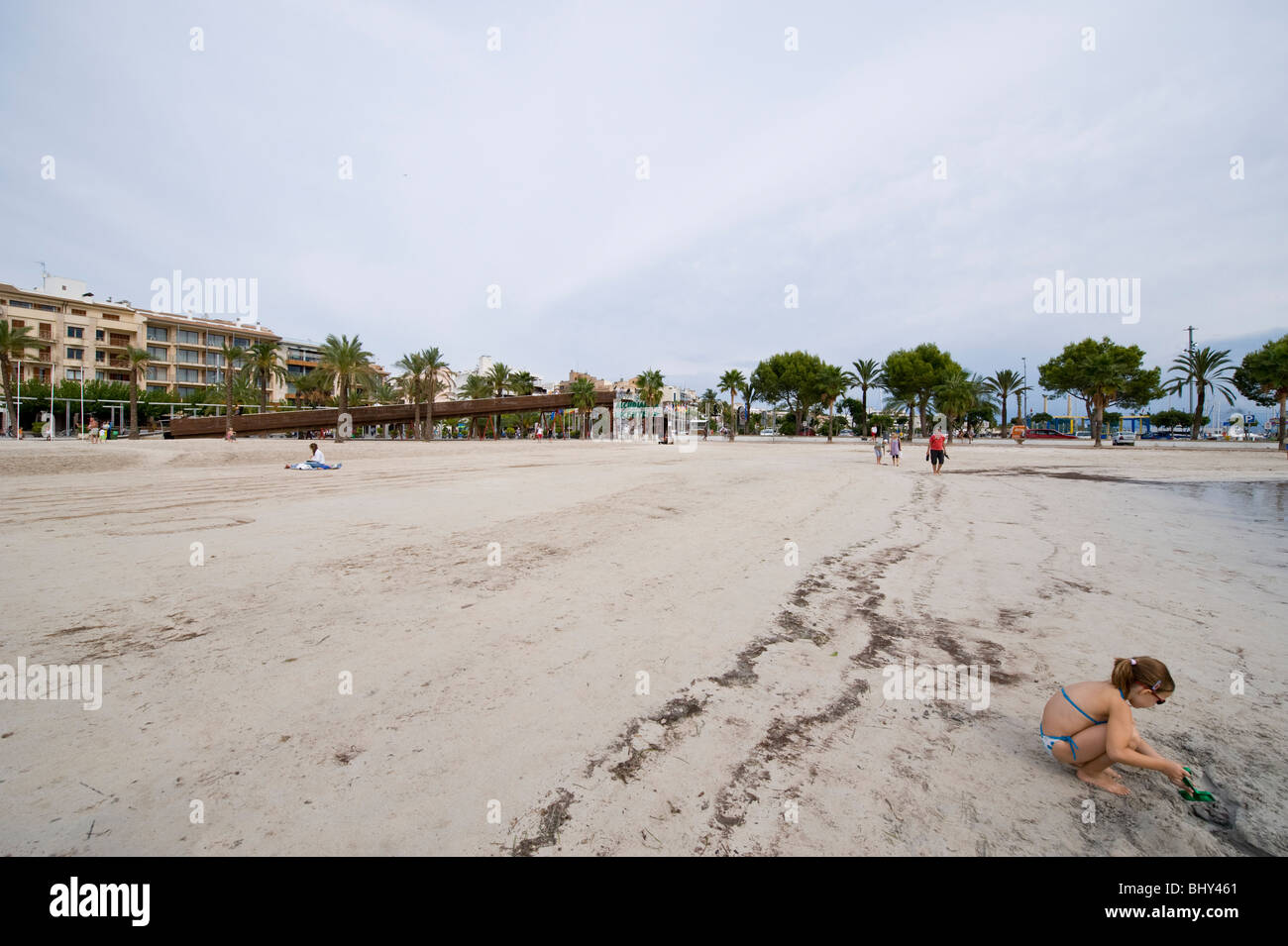 Spiaggia a Port de Alcudia su Maiorca in Spagna Foto Stock