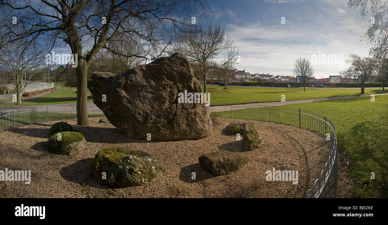 Il Goldstone, neolitico pietra permanente, a Hove Park, East Sussex, Regno Unito Foto Stock