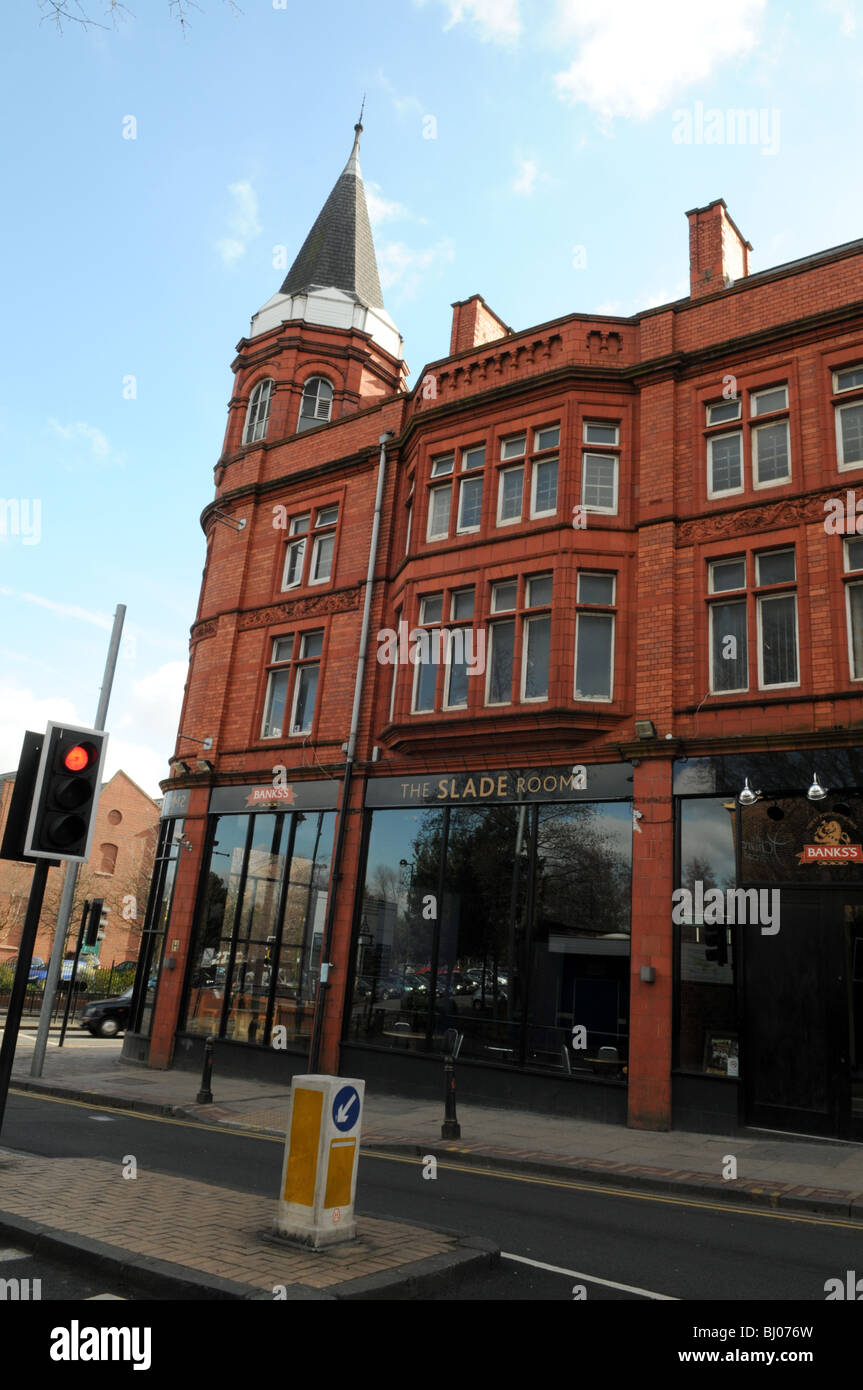 La Slade camere, in Broad Street, Wolverhampton, un live music venue chiamato dopo gli anni settanta band Slade fronteggiata da Noddy titolare Foto Stock