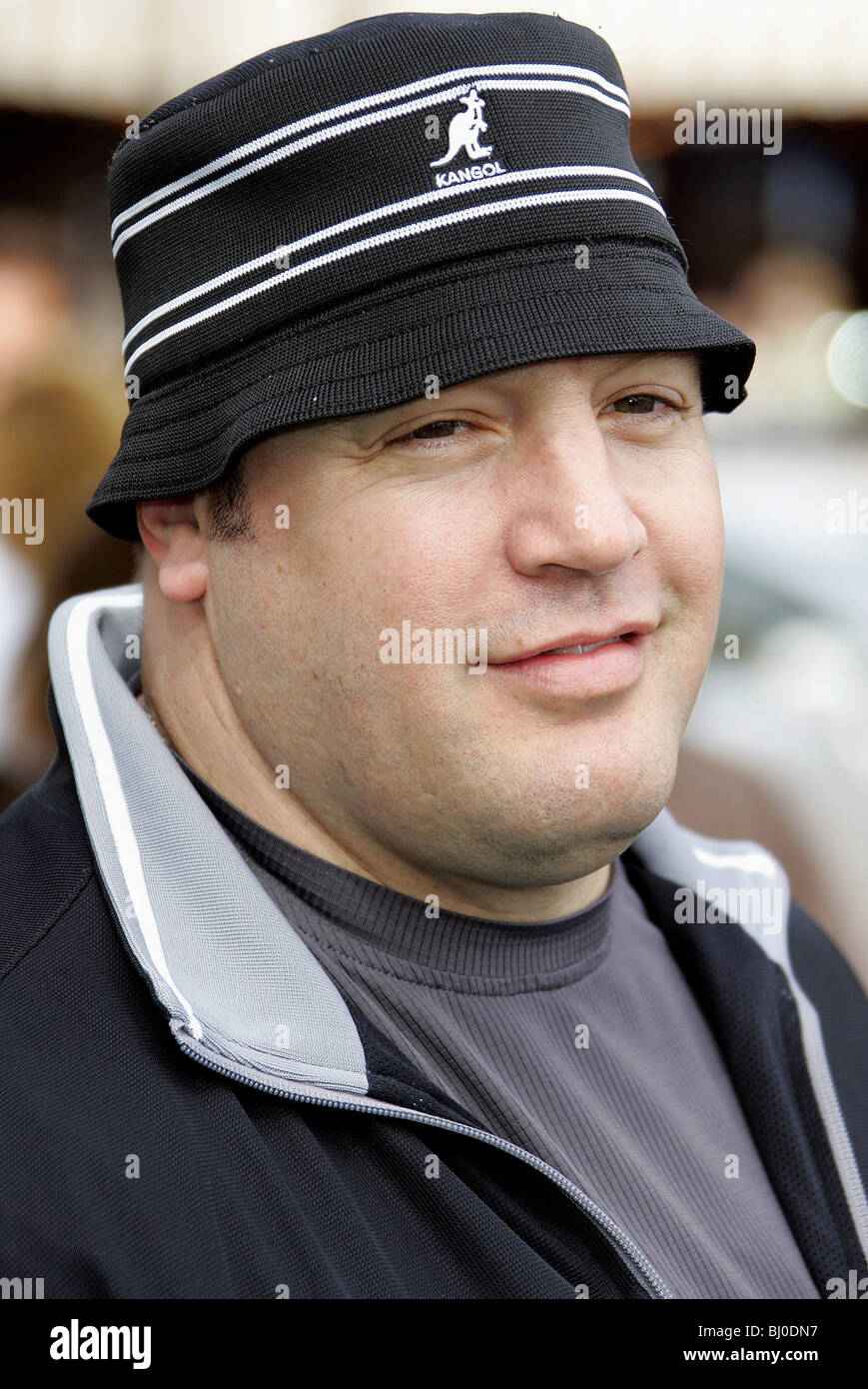 KEVIN JAMES ATTORE WESTWOOD LOS ANGELES USA 02/04/2006 Foto Stock