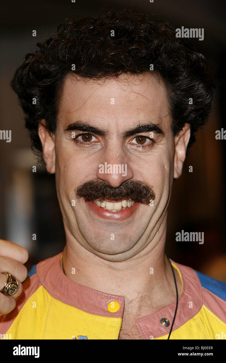 SACHA baron cohen come Borat attore l' odeon LONDON 25/10/2006 Foto Stock