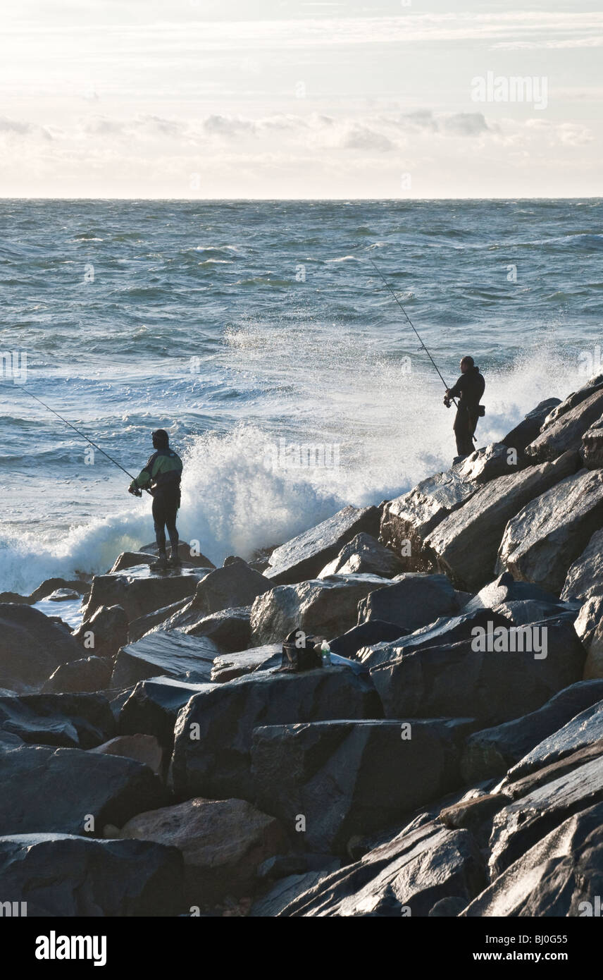 New York Long Island Montauk Point pescatori surf casting Foto Stock