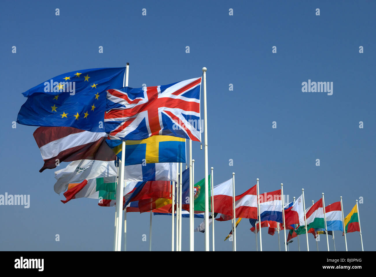 Bandiera dell'UE e Stati memeber bandiere, Strasburgo, Francia Foto Stock
