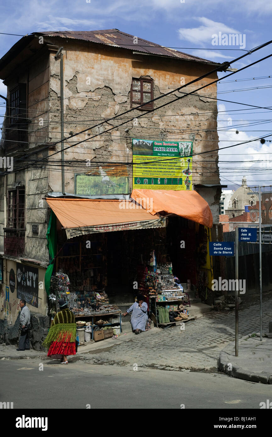 Ingresso al mercato delle streghe a La Paz, Bolivia, SUD AMERICA Foto Stock