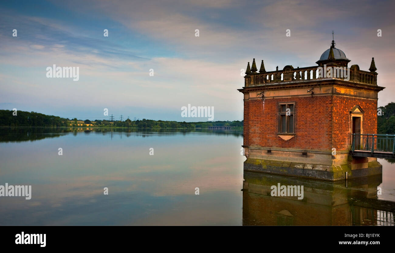 Serbatoio Swithland e disegnare torre off Foto Stock