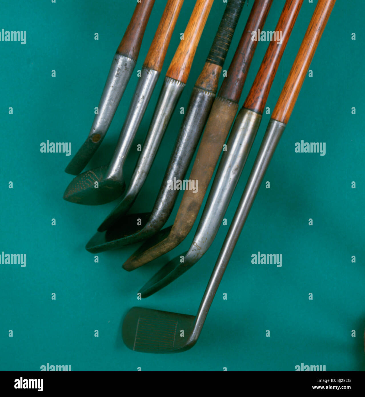 Mostra la lunghezza e lo spessore del hosels, golf club, C1865-c1950. Artista: sconosciuto Foto Stock