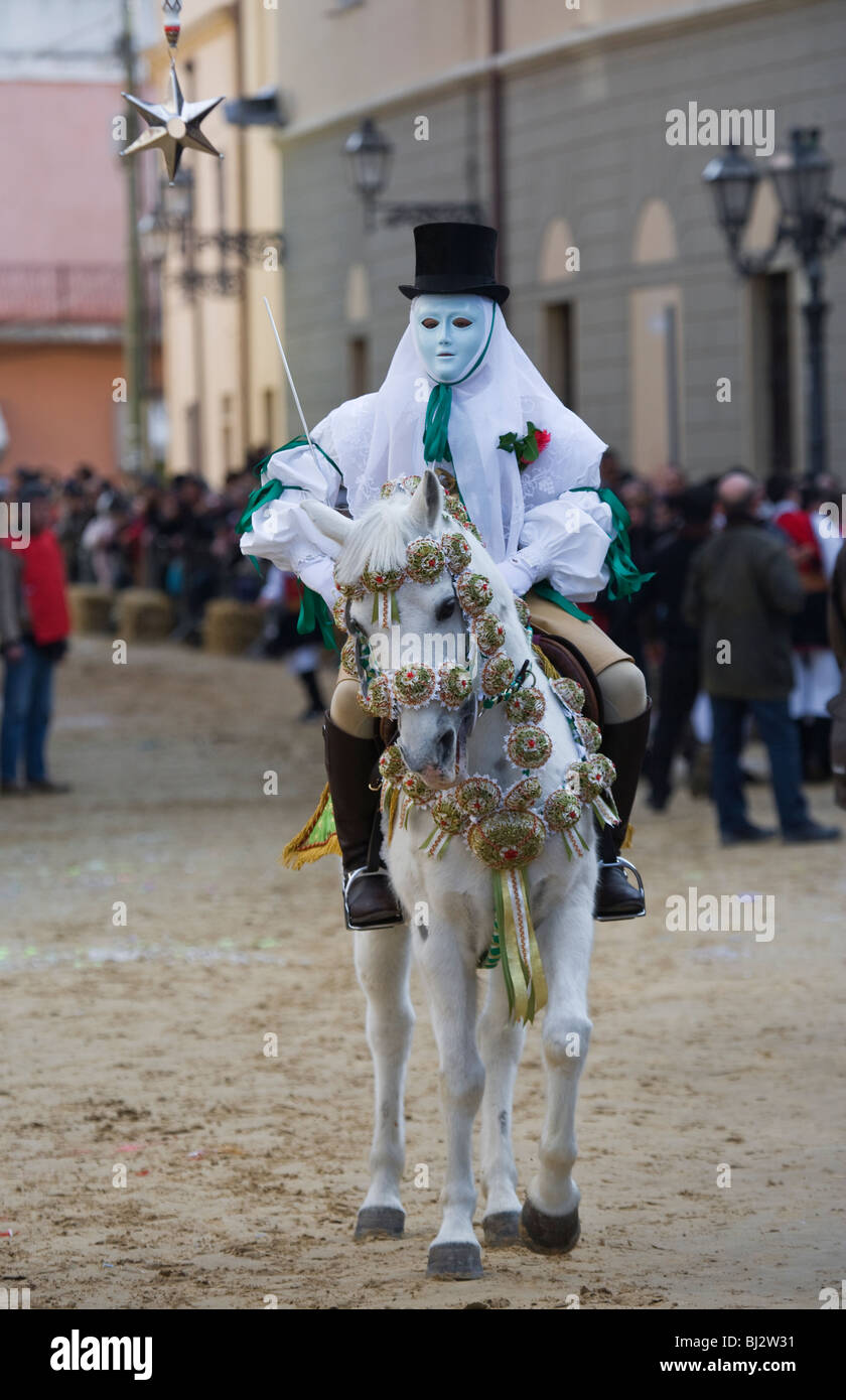 Horse Sartiglia Sardegna Italia Festival della tradizione Foto Stock