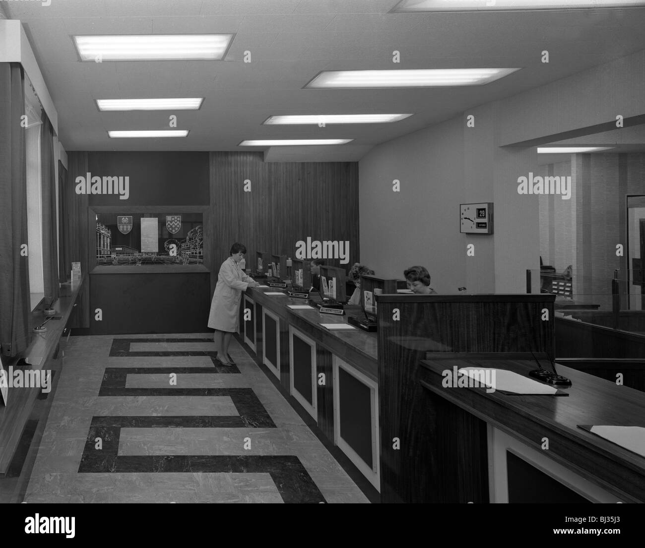 La Natwest Bank, Glossop Road, Sheffield South Yorkshire, 1966. Artista: Michael Walters Foto Stock