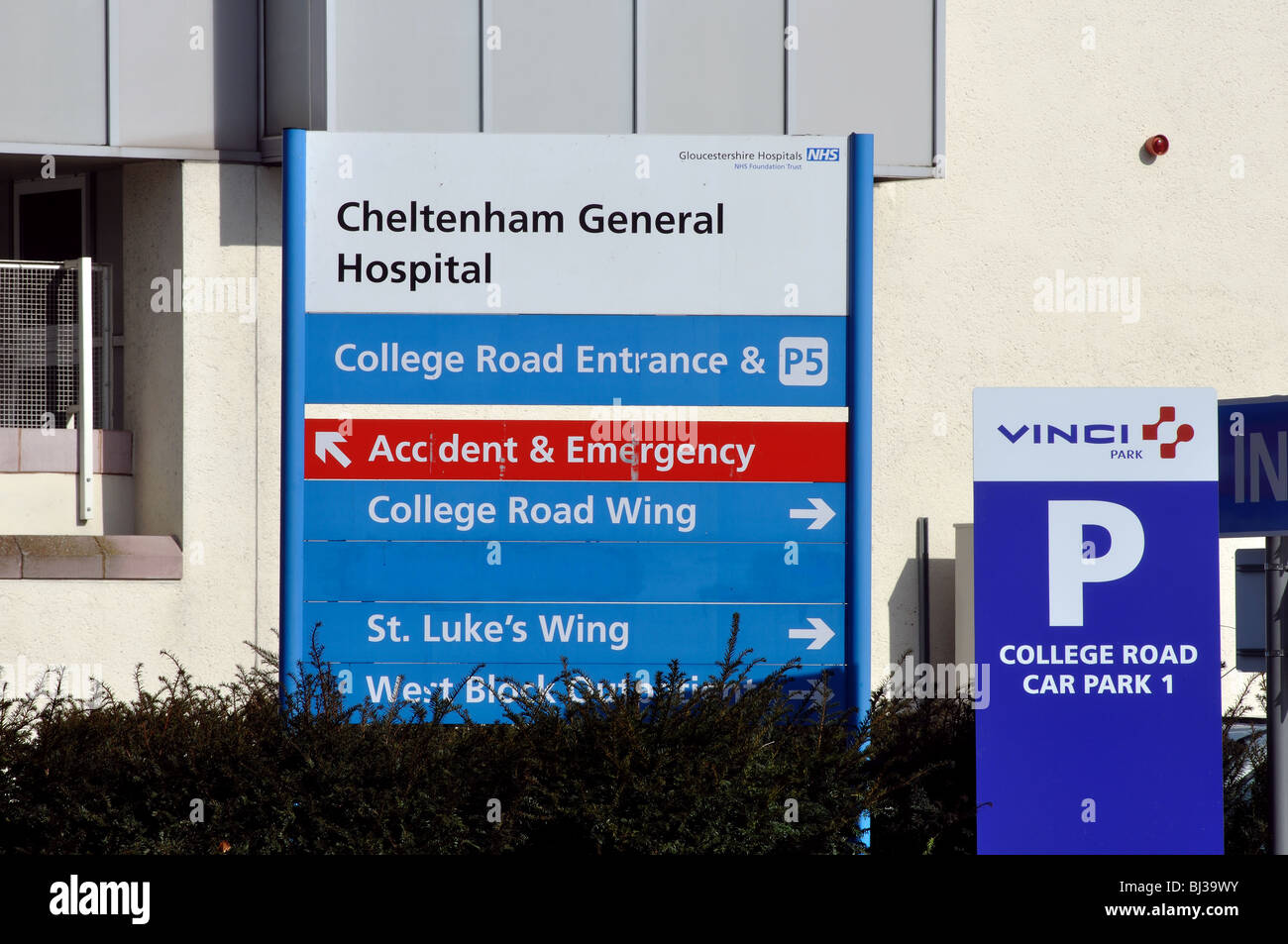 Cheltenham Ospedale Generale di segno, Gloucestershire, England, Regno Unito Foto Stock