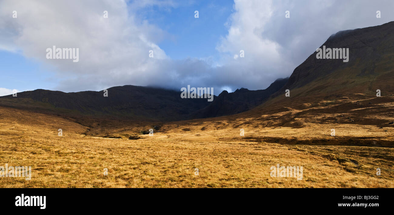 Black Cuillins, coire na Creiche, Glenbrittle, Isola di Skye in Scozia Foto Stock