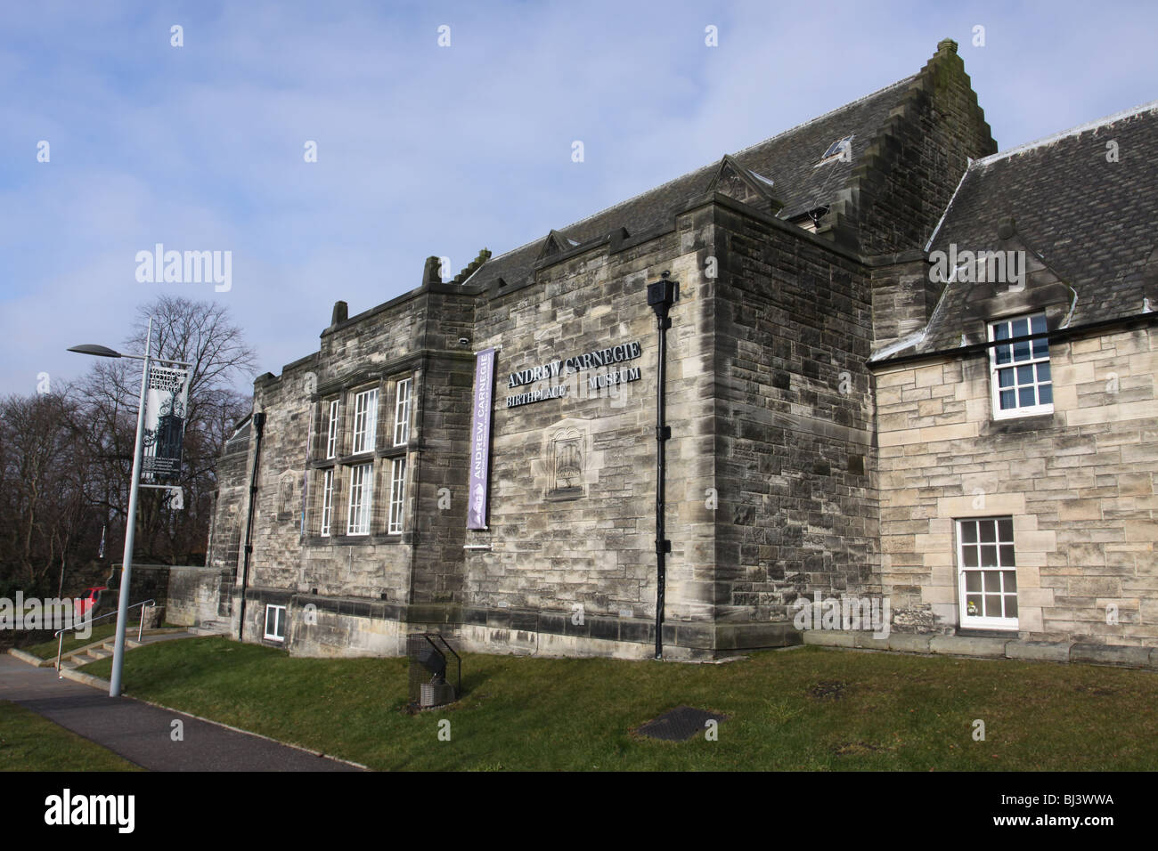 Esterno del Andrew Carnegie Birthplace Museum di Dunfermline Fife Scozia Marzo 2010 Foto Stock