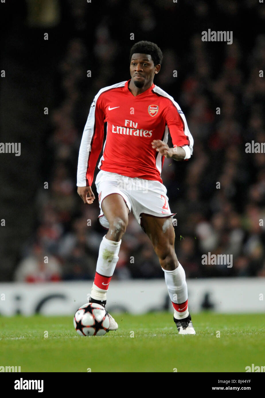 Arsenal n. 2 Abou Diaby, Arsenal V Porto UEFA Champions League primo round knockout - seconda gamba Foto Stock