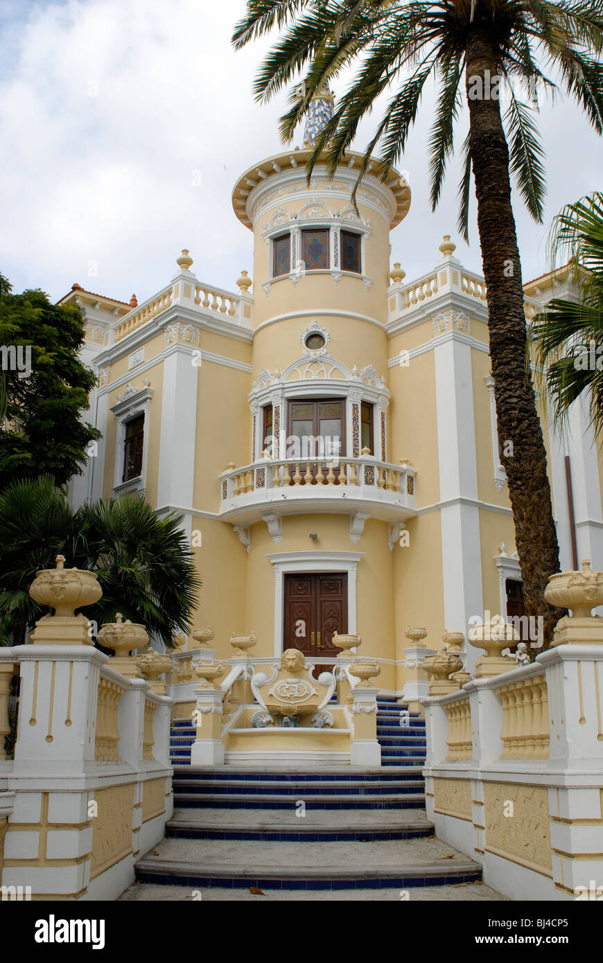 Spagna Isole Canarie Tenerife Santa Cruz, Villa in Rambla de Generale Franco Foto Stock