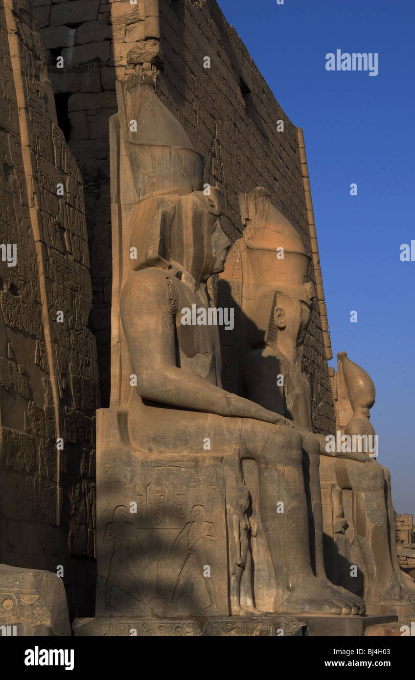 Ramesse II. Nuovo Regno . Tempio di Luxor. L'Egitto. Foto Stock