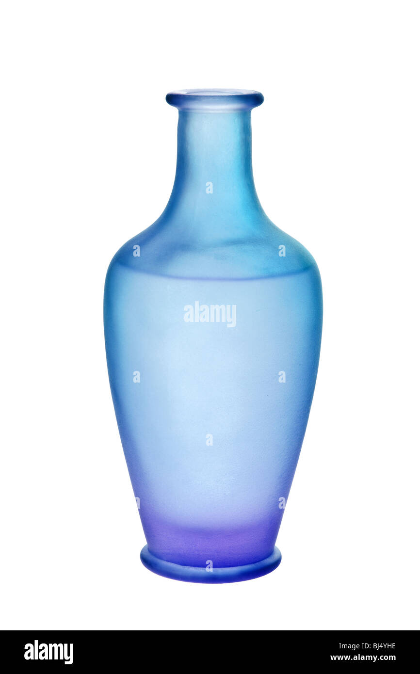 Viola e blu in vetro smerigliato vaso isolato su un puro Sfondo bianco Foto Stock