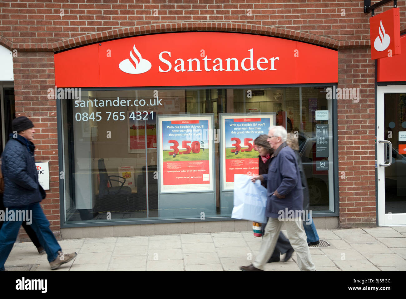 Santander filiale di banca high street Colchester Essex Inghilterra Foto Stock