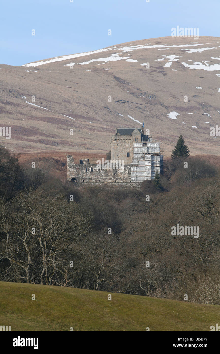 Castle Campbell e Ochil Hills Clackmannanshire Scozia Febbraio 2010 Foto Stock