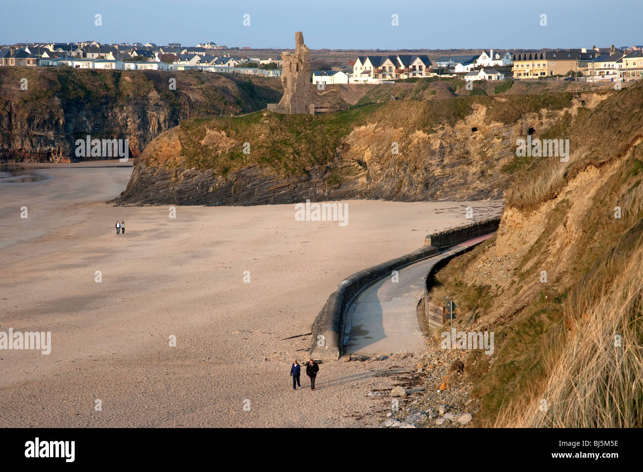 Beach scene Ballybunnion Contea di Kerry Irlanda Foto Stock