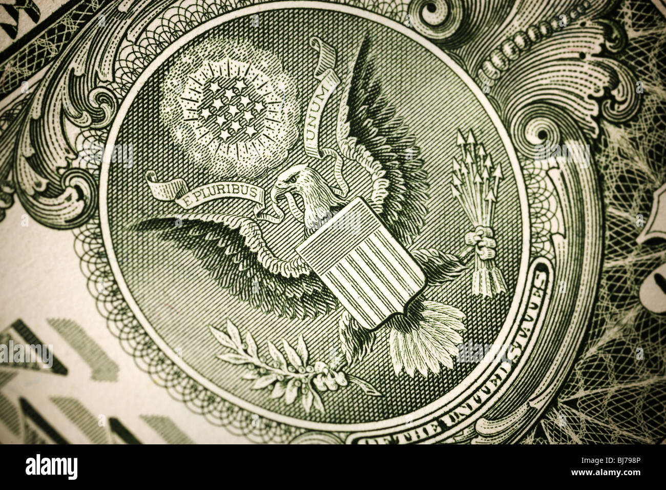 Parte del dollaro, il fuoco selettivo su eagle, vedi altre immagini finanziario nel mio portafoglio Foto Stock