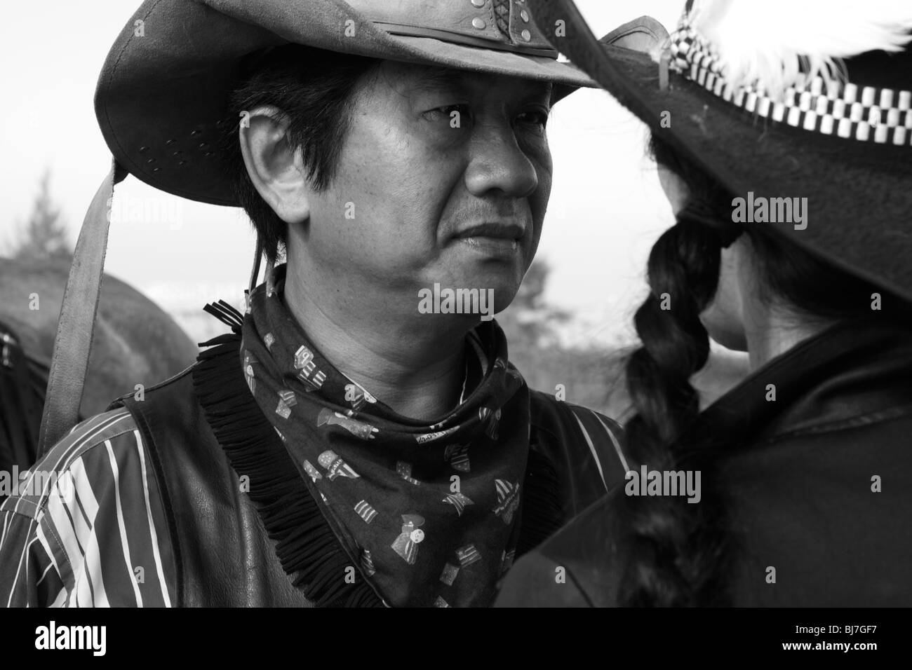 Asian cavalieri stand faccia a faccia. Foto Stock