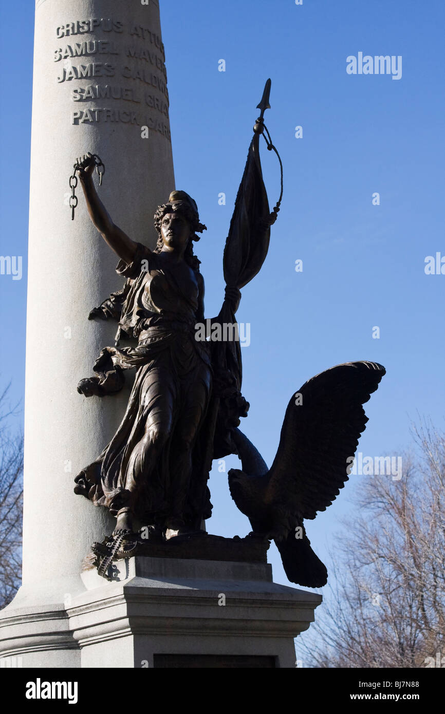 Statua in Boston Common realizzato dall'Henry Bonnard Società in bronzo che commemora il massacro di Boston, Boston Massachusetts. Foto Stock
