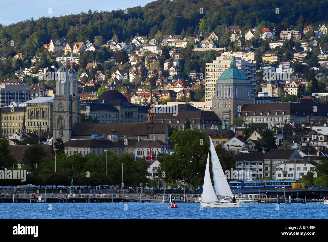 Townscape di Zurigo e il lago di Zurigo, Svizzera Foto Stock