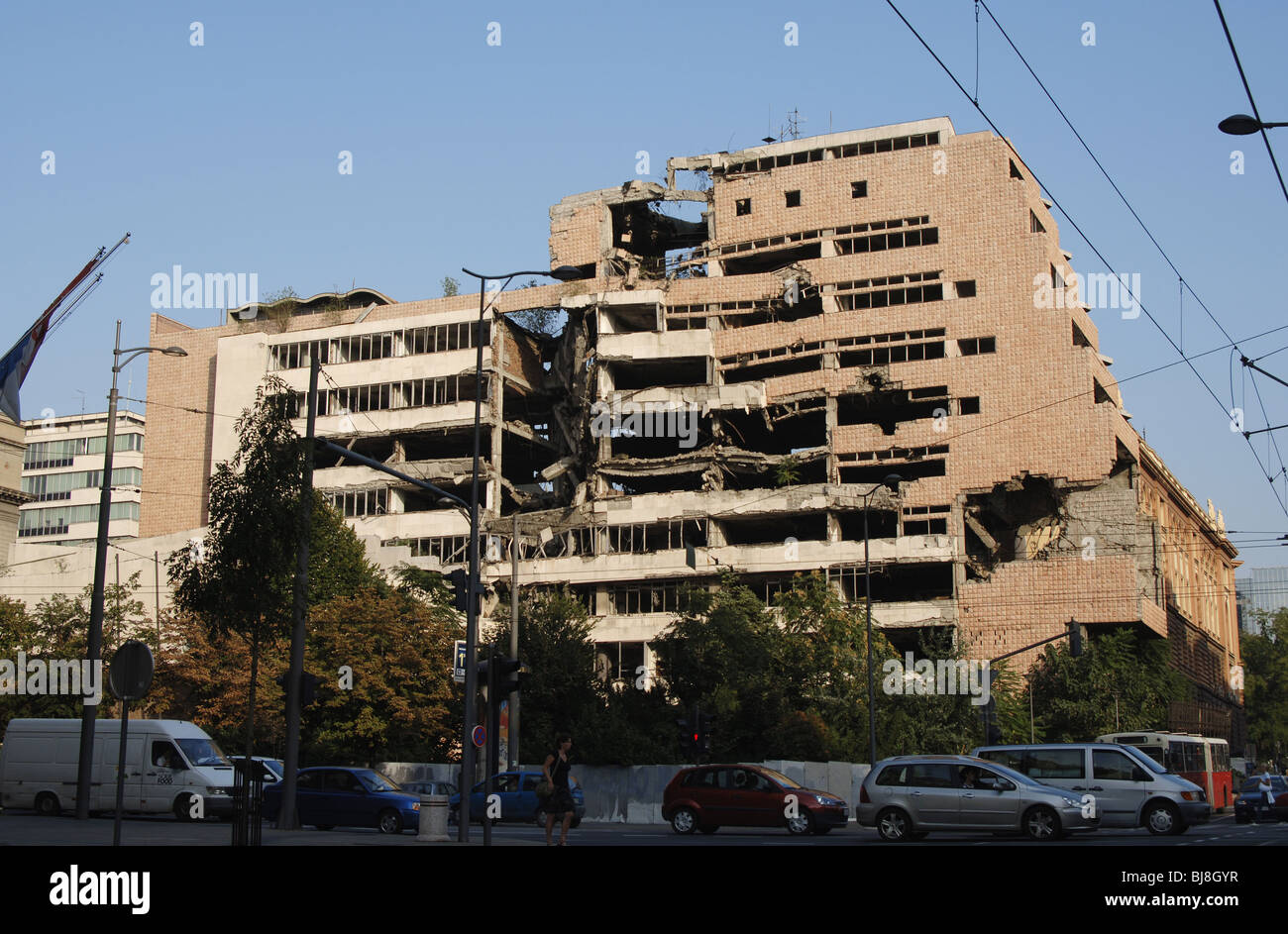 Repubblica di Serbia. Belgrado. Gli edifici del governo distrutta durante i bombardamenti della NATO della Jugoslavia guerra. Foto Stock