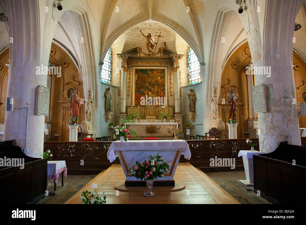 Chiesa di ARS EN RE VILLAGE, ILE DE RE Foto Stock
