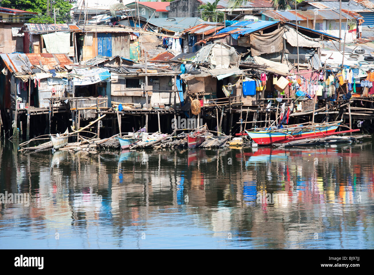 Baraccopoli alloggiamento; Manila Filippine; Foto Stock