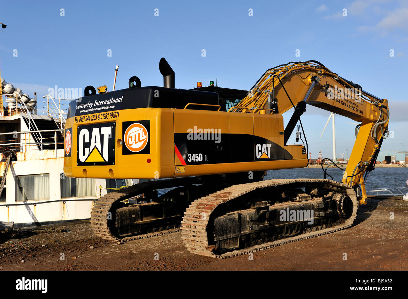 CAT 345D L JCB escavatore con cingoli Foto Stock